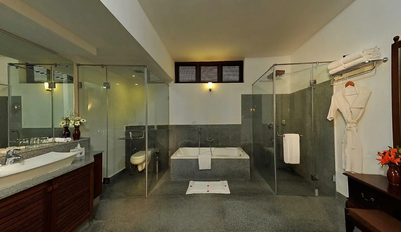 **** Hotel Getaway Beach Resort Kovalam Indien
